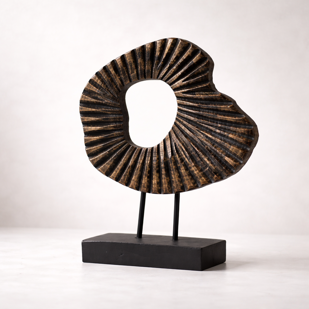 Taren Noir Resin Sculpture