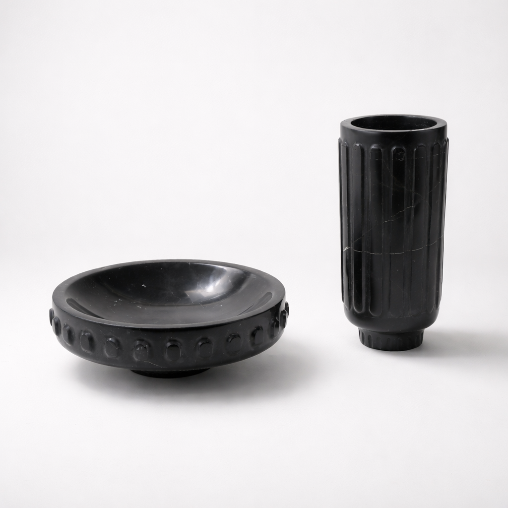 Neris Black Marble Vase and Tray
