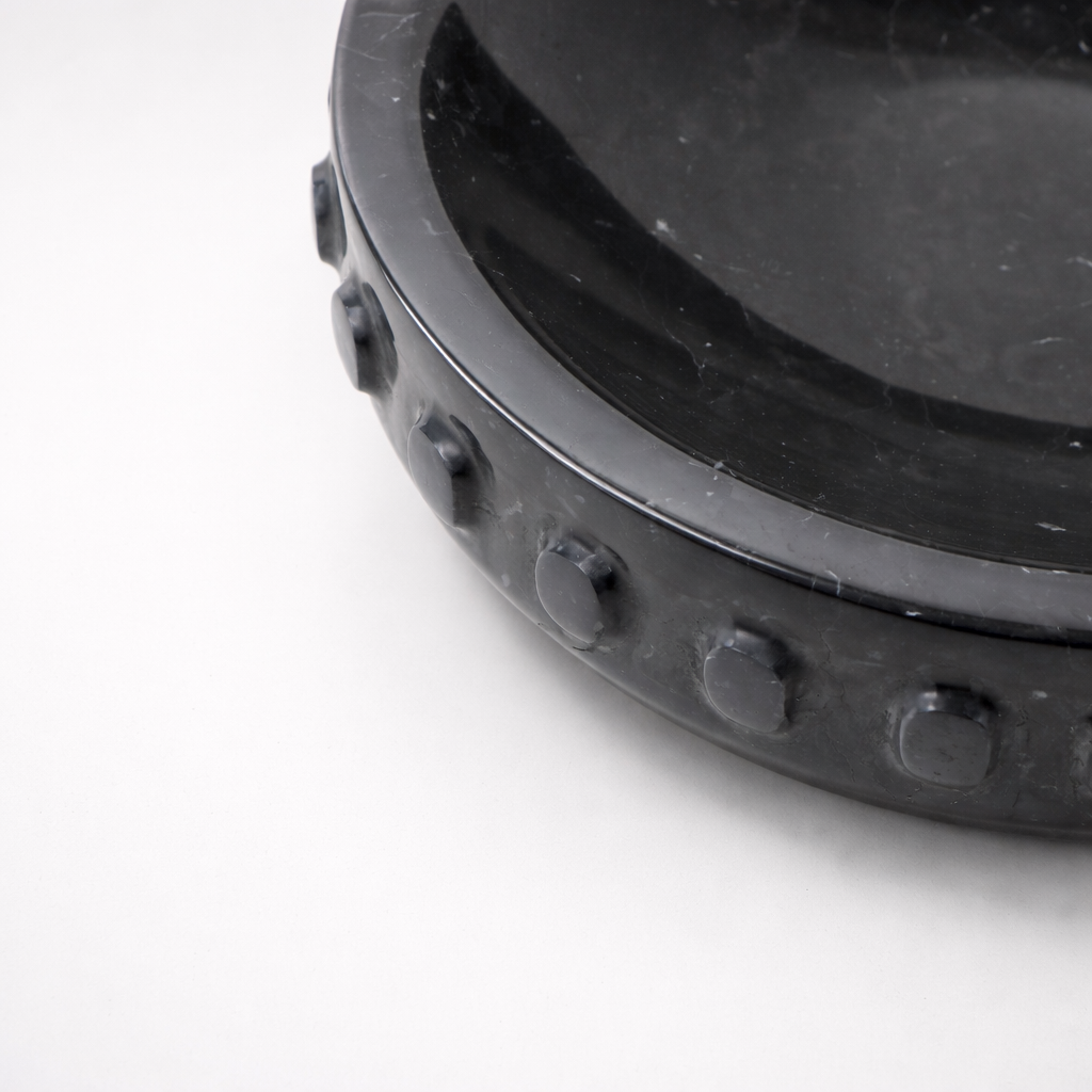 Neris Black Marble Vase and Tray